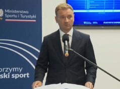 Nitrasowe głodzenie badmintona. Kolejne kontrole i rozpaczliwe poszukiwanie nieprawidłowości